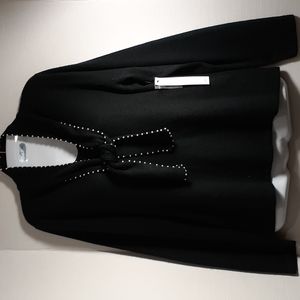 Mercer Street Studio Women's Black Sweater with Faux Pearl.LP